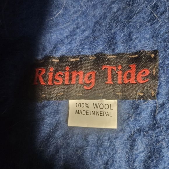 Blue Wool Blossom Hat By Rising Tide - Picture 4 of 4